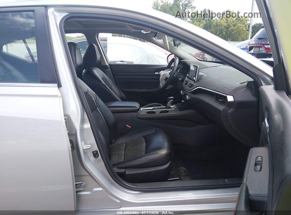 1N4BL4CV4MN348980 2021 NISSAN ALTIMA Silver Սալոնի դիմացի տեսք