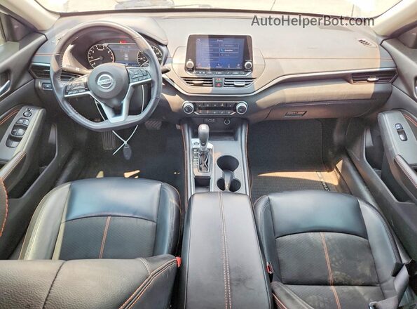 1N4BL4CV4MN416873 2021 NISSAN ALTIMA White Widok deski rozdzielczej
