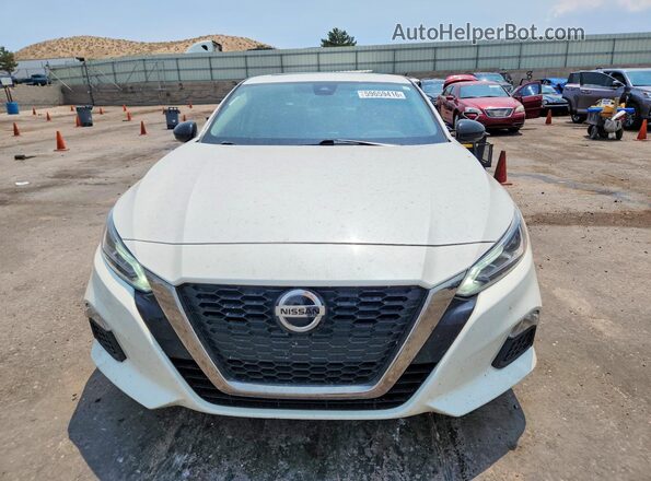 1N4BL4CV4MN416873 2021 NISSAN ALTIMA White Widok z przodu