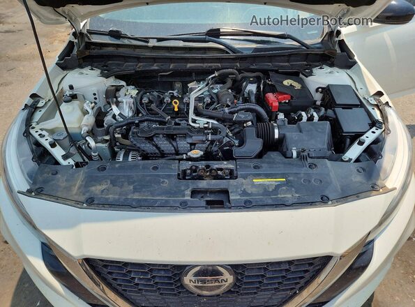 1N4BL4CV4MN416873 2021 NISSAN ALTIMA White Widok wnętrza z tyłu