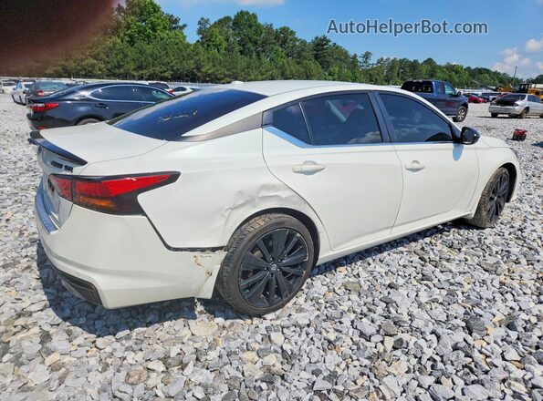 1N4BL4CV4NN366526 2022 NISSAN ALTIMA White Задня права чверть