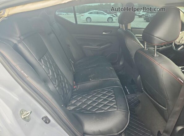 1N4BL4CV4RN330339 2024 NISSAN ALTIMA Gray Հետևի նստատեղերի տեսք