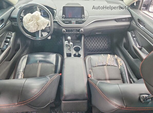 1N4BL4CV4RN330339 2024 NISSAN ALTIMA Gray Առջևի վահանակի տեսք