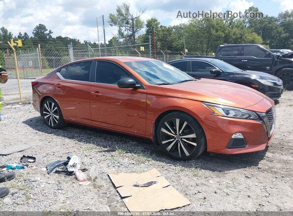 1N4BL4CV5KC204038 2019 NISSAN ALTIMA Orange Widok wnętrza z tyłu