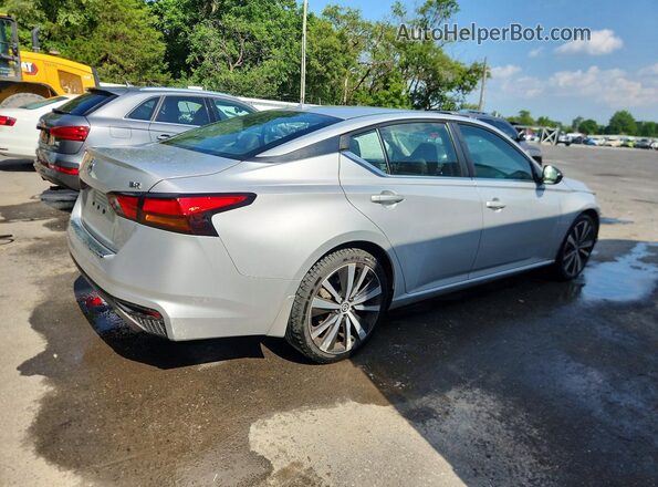 1N4BL4CV5KC245009 2019 NISSAN ALTIMA Серебряный Задняя правая четверть