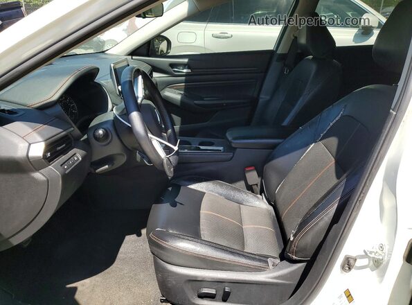 1N4BL4CV5LC145476 2020 NISSAN ALTIMA White Front interior view