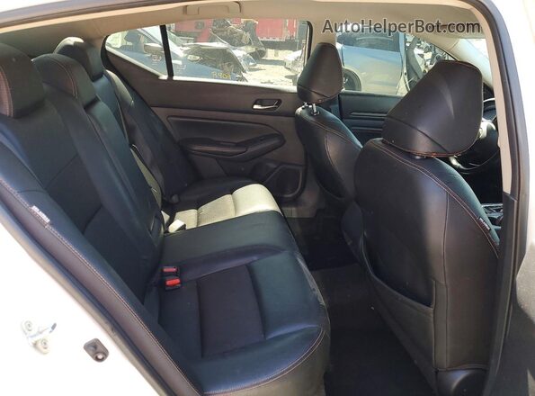 1N4BL4CV5LC145476 2020 NISSAN ALTIMA White Rear seats view