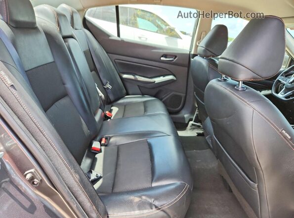 1N4BL4CV5MN332903 2021 NISSAN ALTIMA Gray Rear seats view
