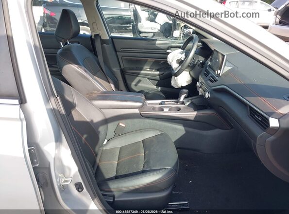 1N4BL4CV5MN404148 2021 NISSAN ALTIMA Silver Vista interior delantera