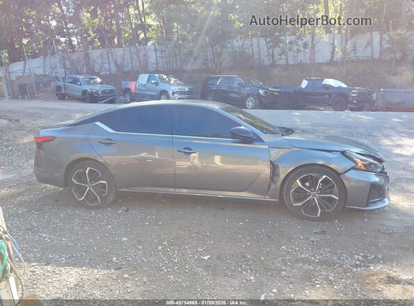 1N4BL4CV5RN359560 2024 NISSAN ALTIMA Серый Вид задней части салона