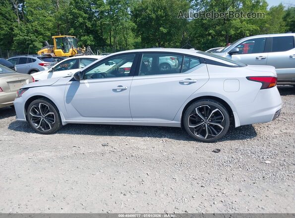 1N4BL4CV5RN378027 2024 NISSAN ALTIMA Белый Панорамный вид салона 360°