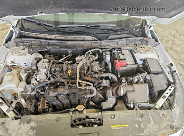 1N4BL4CV5RN387813 2024 NISSAN ALTIMA White Rear interior view