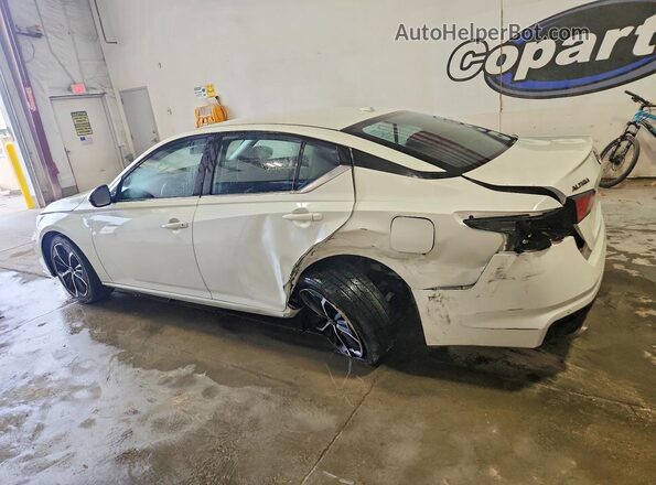 1N4BL4CV5RN387813 2024 NISSAN ALTIMA White Rear left