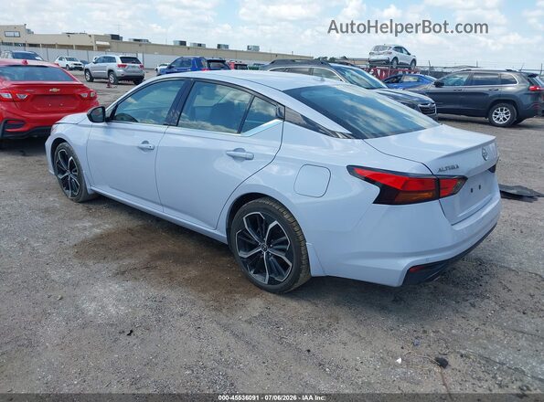 1N4BL4CV5SN303866 2025 NISSAN ALTIMA Light Blue Trasero izquierdo