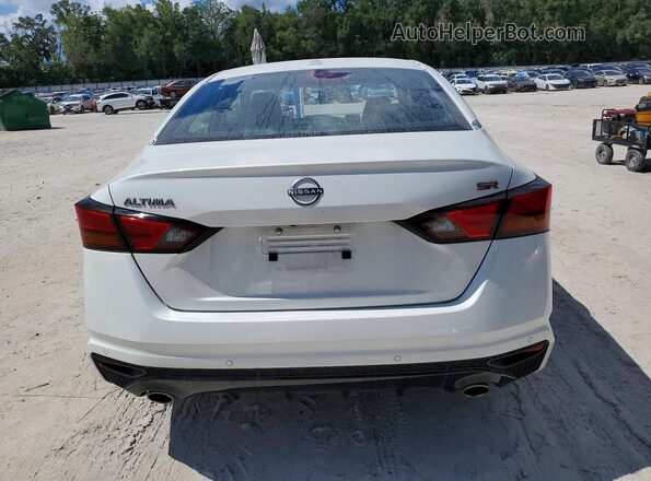 1N4BL4CV5SN419116 2025 NISSAN ALTIMA White Հետևի տեսք