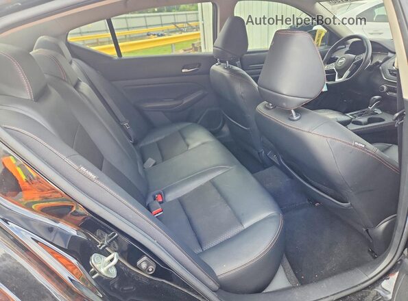 1N4BL4CV6LC267702 2020 NISSAN ALTIMA Черный Вид задних сидений