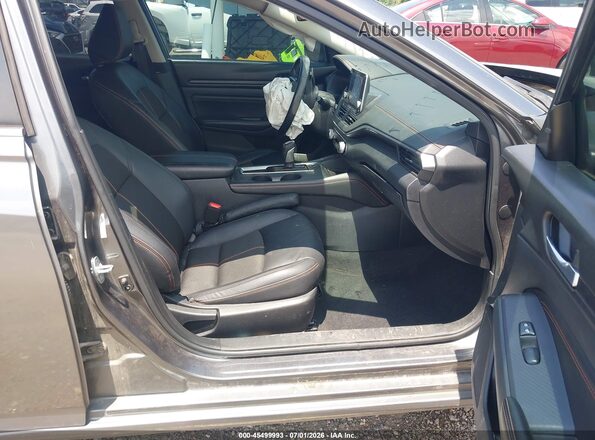 1N4BL4CV6MN361813 2021 NISSAN ALTIMA Gray წინა სალონის ხედი