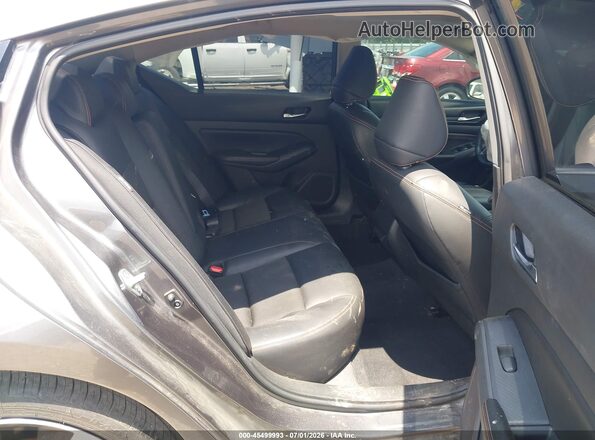 1N4BL4CV6MN361813 2021 NISSAN ALTIMA Gray VIN კოდის სტიკერის ხედი