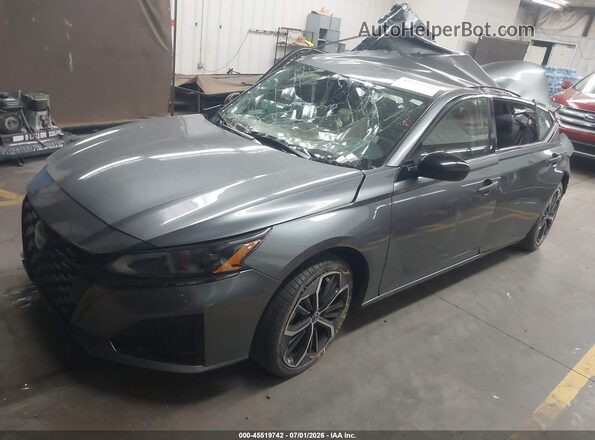 1N4BL4CV6PN349035 2023 NISSAN ALTIMA Gray Առջևի ձախ երեք քառորդ տեսարան
