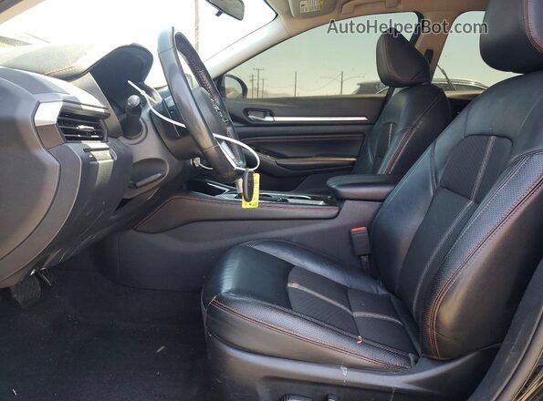 1N4BL4CV6PN354901 2023 NISSAN ALTIMA Black Front interior view