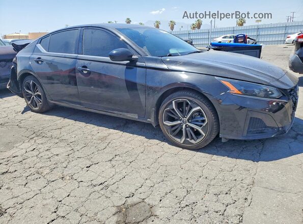 1N4BL4CV6PN354901 2023 NISSAN ALTIMA Black Front right