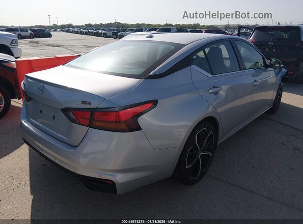 1N4BL4CV6RN429454 2024 NISSAN ALTIMA Серебряный Задняя правая четверть