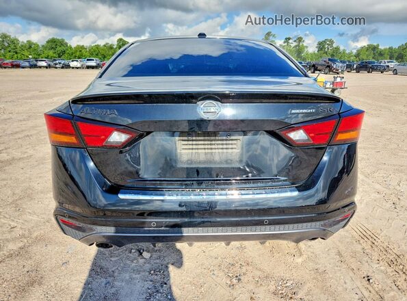 1N4BL4CV7NN368593 2022 NISSAN ALTIMA Black Rear view