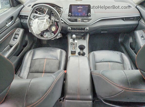 1N4BL4CV7NN415248 2022 NISSAN ALTIMA White Dashboard view
