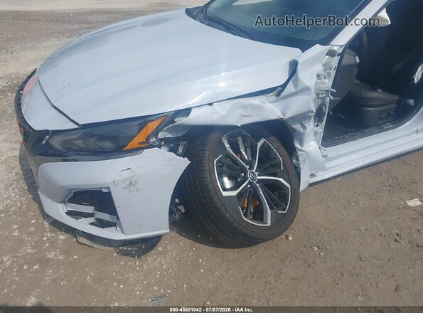 1N4BL4CV7SN346900 2025 NISSAN ALTIMA Silver Widok z przodu