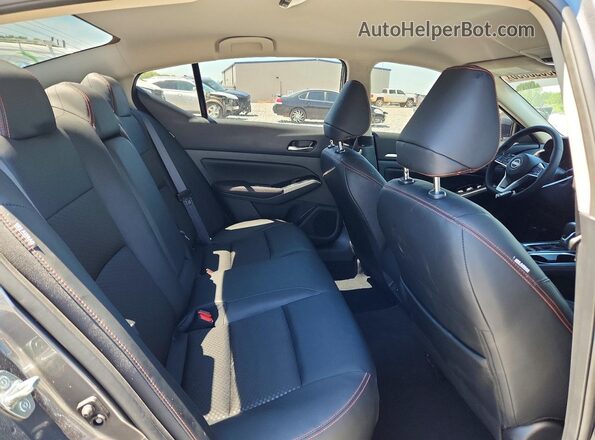 1N4BL4CV7SN420817 2025 NISSAN ALTIMA Gray Vista de los asientos traseros