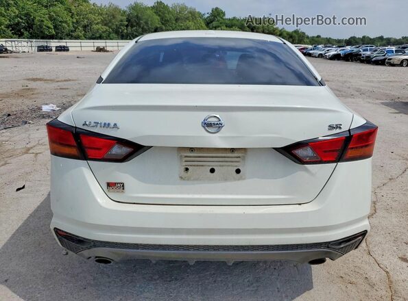 1N4BL4CV8KC161119 2019 NISSAN ALTIMA Белый Вид сзади