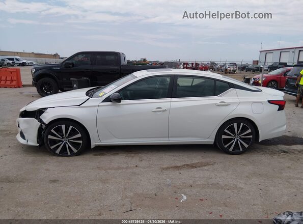 1N4BL4CV8KC180804 2019 NISSAN ALTIMA White Панорамний вид салону 360°