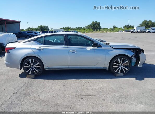 1N4BL4CV8KC223148 2019 NISSAN ALTIMA Серебряный Панорамный вид салона 360°