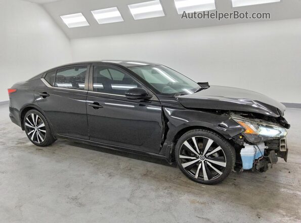 1N4BL4CV8KC251015 2019 NISSAN ALTIMA Black Front right