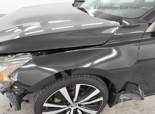 1N4BL4CV8KC251015 2019 NISSAN ALTIMA Black 