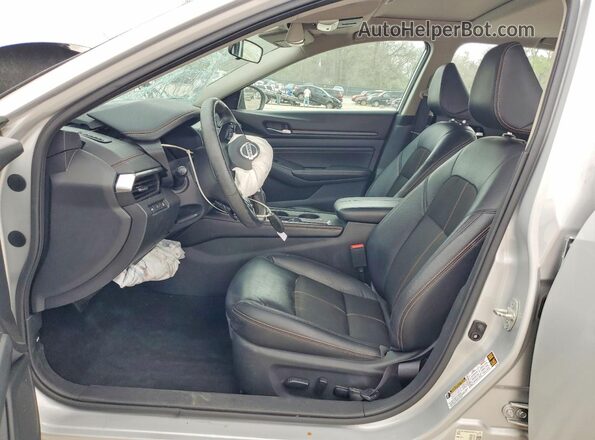 1N4BL4CV8MN344950 2021 NISSAN ALTIMA Silver Սալոնի դիմացի տեսք