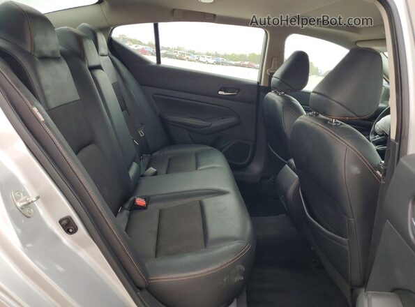 1N4BL4CV8MN344950 2021 NISSAN ALTIMA Silver Հետևի նստատեղերի տեսք