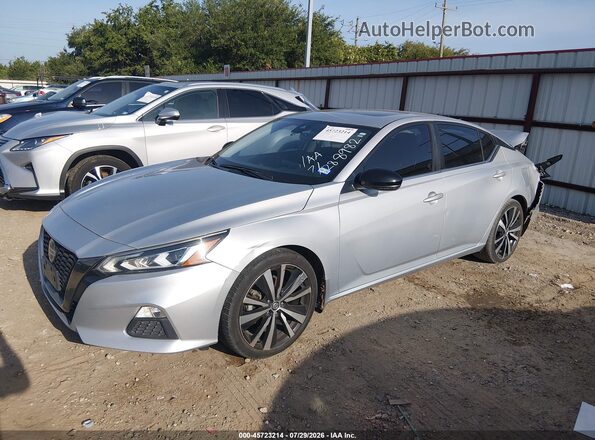 1N4BL4CV8MN418982 2021 NISSAN ALTIMA Silver Przód lewy