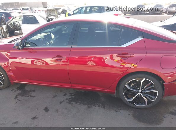 1N4BL4CV8PN320619 2023 NISSAN ALTIMA Red Widok wnętrza 360 stopni