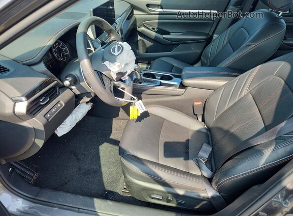 1N4BL4CV8RN349430 2024 NISSAN ALTIMA Gray Vista interior delantera