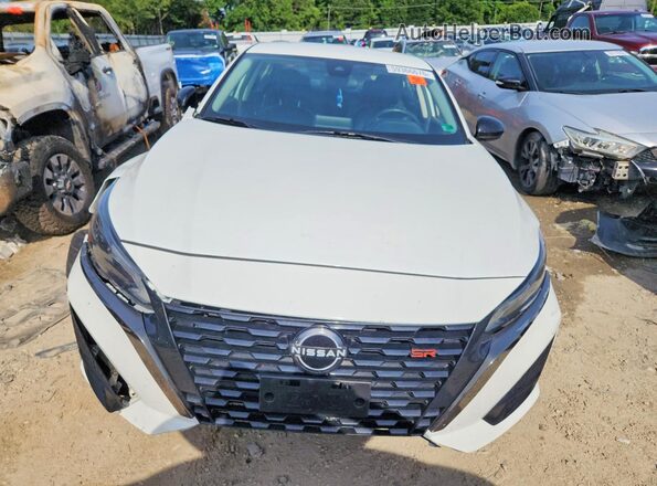 1N4BL4CV8RN363148 2024 NISSAN ALTIMA Белый Вид спереди