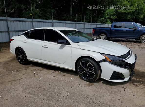 1N4BL4CV8SN347716 2025 NISSAN ALTIMA Белый Передняя правая четверть