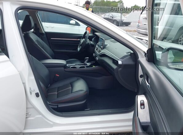 1N4BL4CV8SN357761 2025 NISSAN ALTIMA White Вид салону спереду