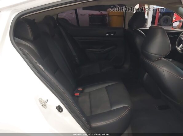 1N4BL4CV9MN346061 2021 NISSAN ALTIMA White Вид наклейки з VIN-кодом