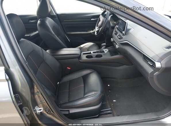 1N4BL4CV9NN346983 2022 NISSAN ALTIMA Gray წინა სალონის ხედი