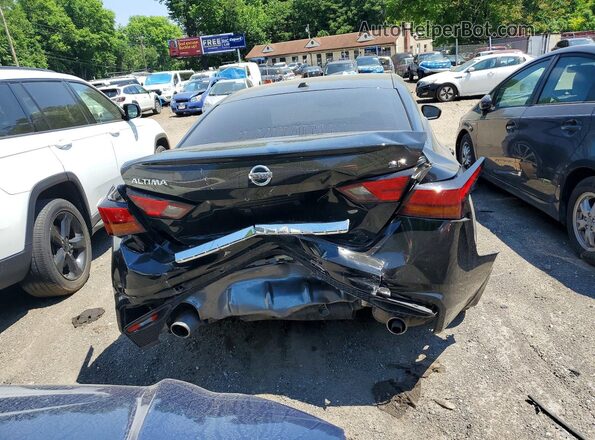 1N4BL4CV9NN420368 2022 NISSAN ALTIMA Black Rear view