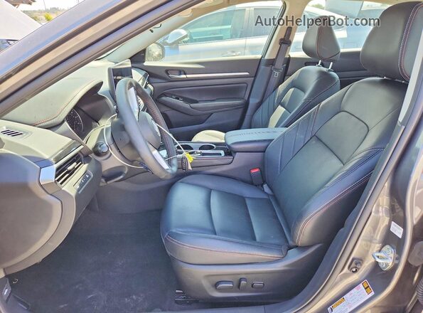 1N4BL4CV9SN331444 2025 NISSAN ALTIMA Gray Вид салону спереду