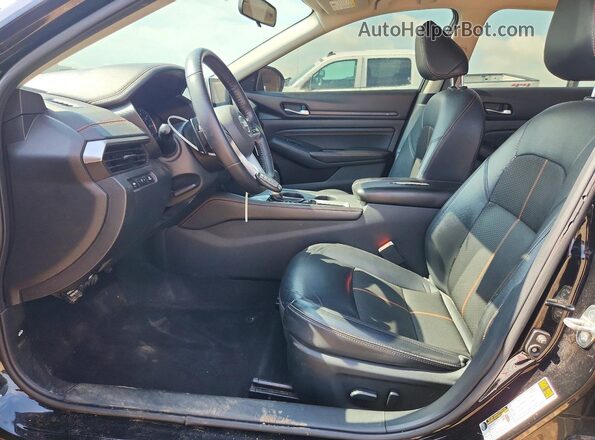 1N4BL4CVXMN376248 2021 NISSAN ALTIMA Черный Вид салона спереди