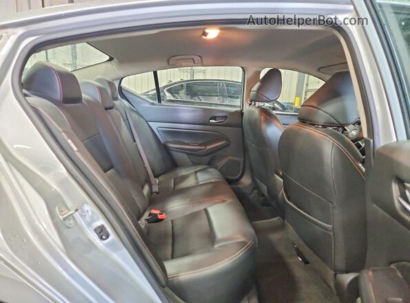 1N4BL4CVXNN318092 2022 NISSAN ALTIMA Silver Вид задніх сидінь