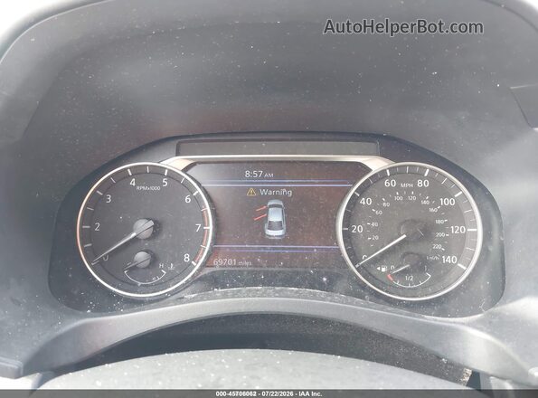 1N4BL4CVXNN355577 2022 NISSAN ALTIMA Orange Rear seats view